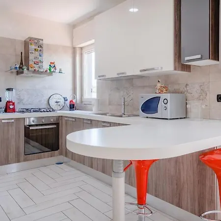Apartment Suitehouse - With Jacuzzi & Comfort San Giorgio a Cremano