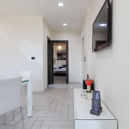 Apartment Suitehouse - With Jacuzzi & Comfort *
